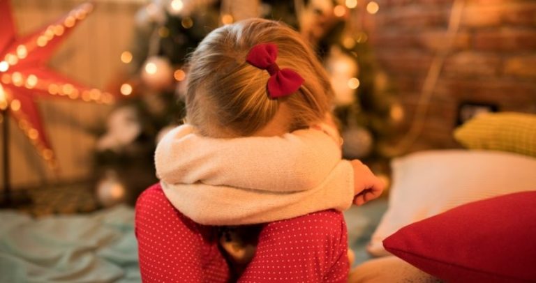 A gyerek nem karácsonyi hangulatban van? Ez teljesen rendben van